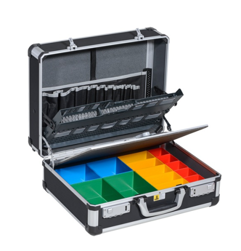 walizka aluminiowa otwarta.png