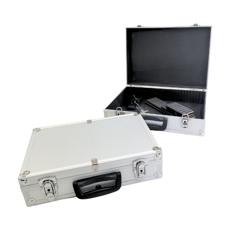 Walizki aluminiowe 2 sztuki ( mała + średnia ) - 4.png