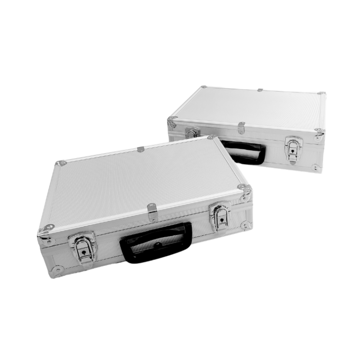 Walizki aluminiowe 2 sztuki ( mała + średnia ) - 5.png