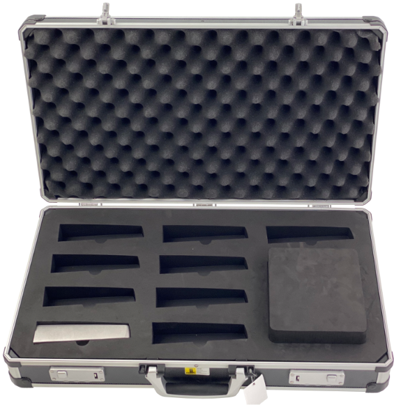 wypełnienie-pianka-walizka-narzędziowa-CBMA425820W111